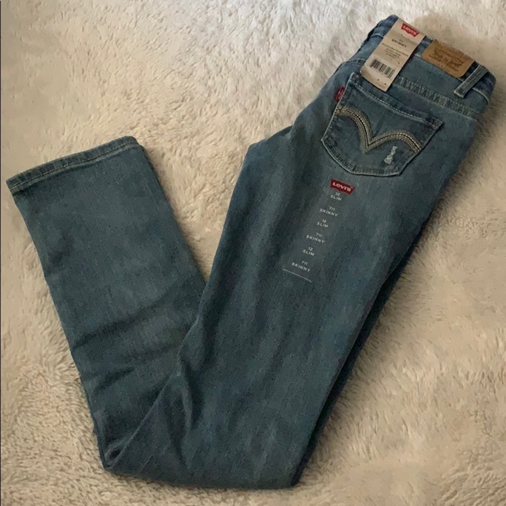 New Levi's Girl Jean